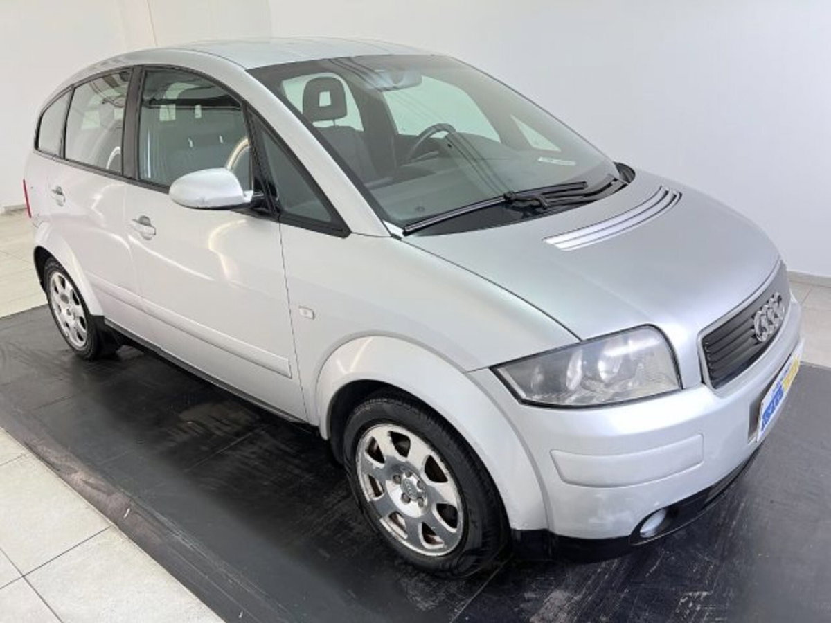 Audi A2 1.4 TDI/90CV Comfort (5)