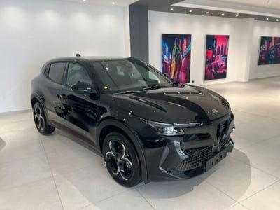 Alfa Romeo Junior elettrica Speciale 156cv nuova