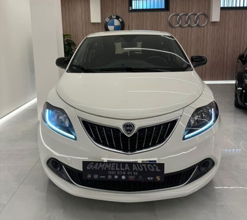 Lancia Ypsilon 1.0 FireFly 5 porte S&S Hybrid Silver Plus