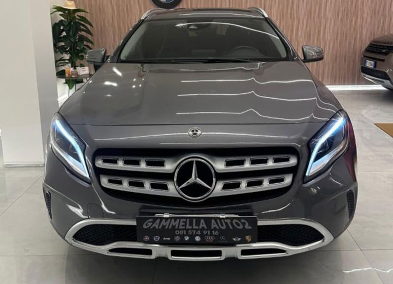 Mercedes-Benz GLA SUV 180 d Premium 