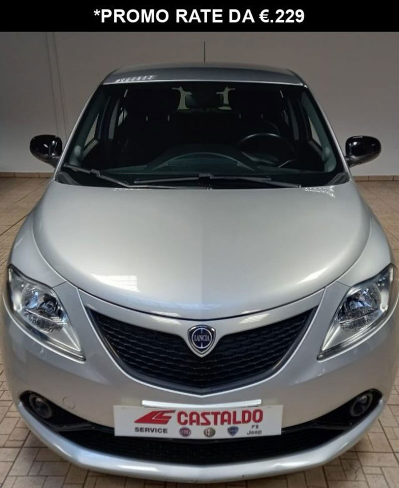 Lancia Ypsilon 1.0 FireFly 5 porte S&S Hybrid Ecochic Gold