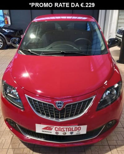 Lancia Ypsilon 1.0 FireFly 5 porte S&S Hybrid Ecochic Gold usata