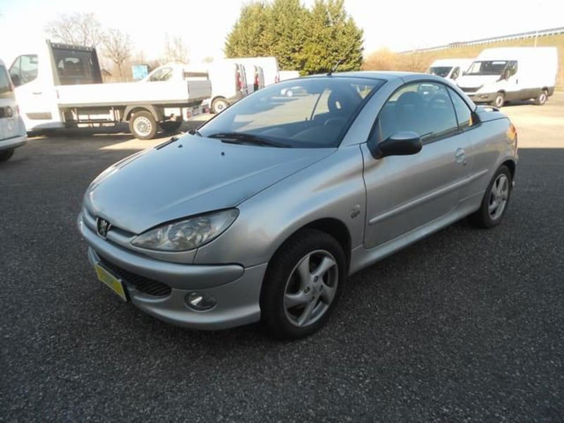 Peugeot 207 Cabrio THP 156CV CC Féline