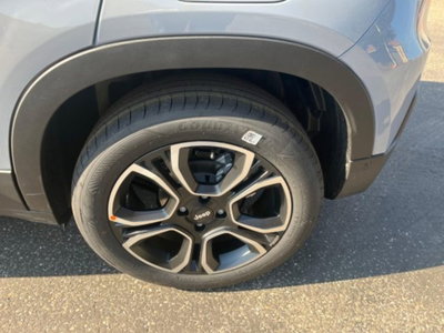 Jeep Avenger 1.2 turbo Summit fwd 100cv (10)