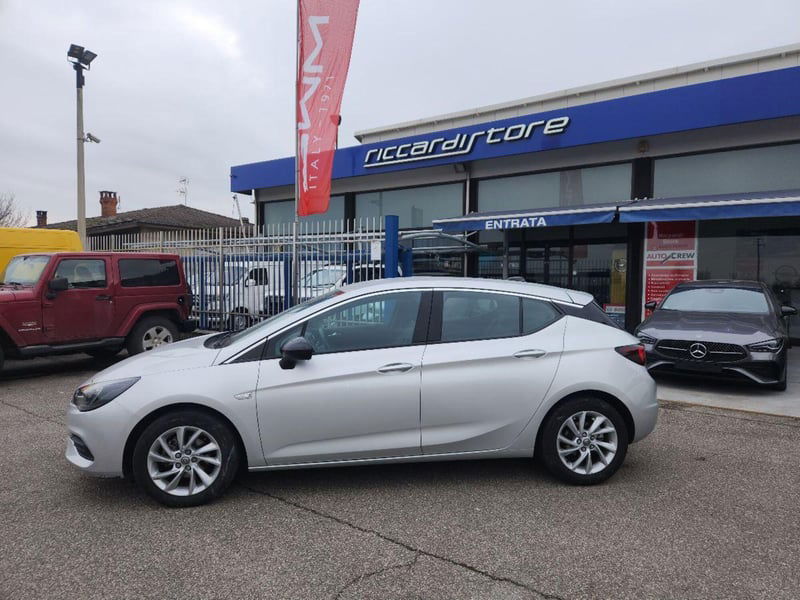 Opel Astra 1.2 Turbo 110 CV Elegance