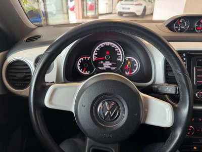 Volkswagen Maggiolino 1.2 TSI Design (10)
