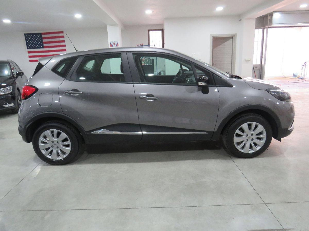 Renault Captur 1.5 dCi 8V 90 CV Start&Stop Energy R-Link (3)