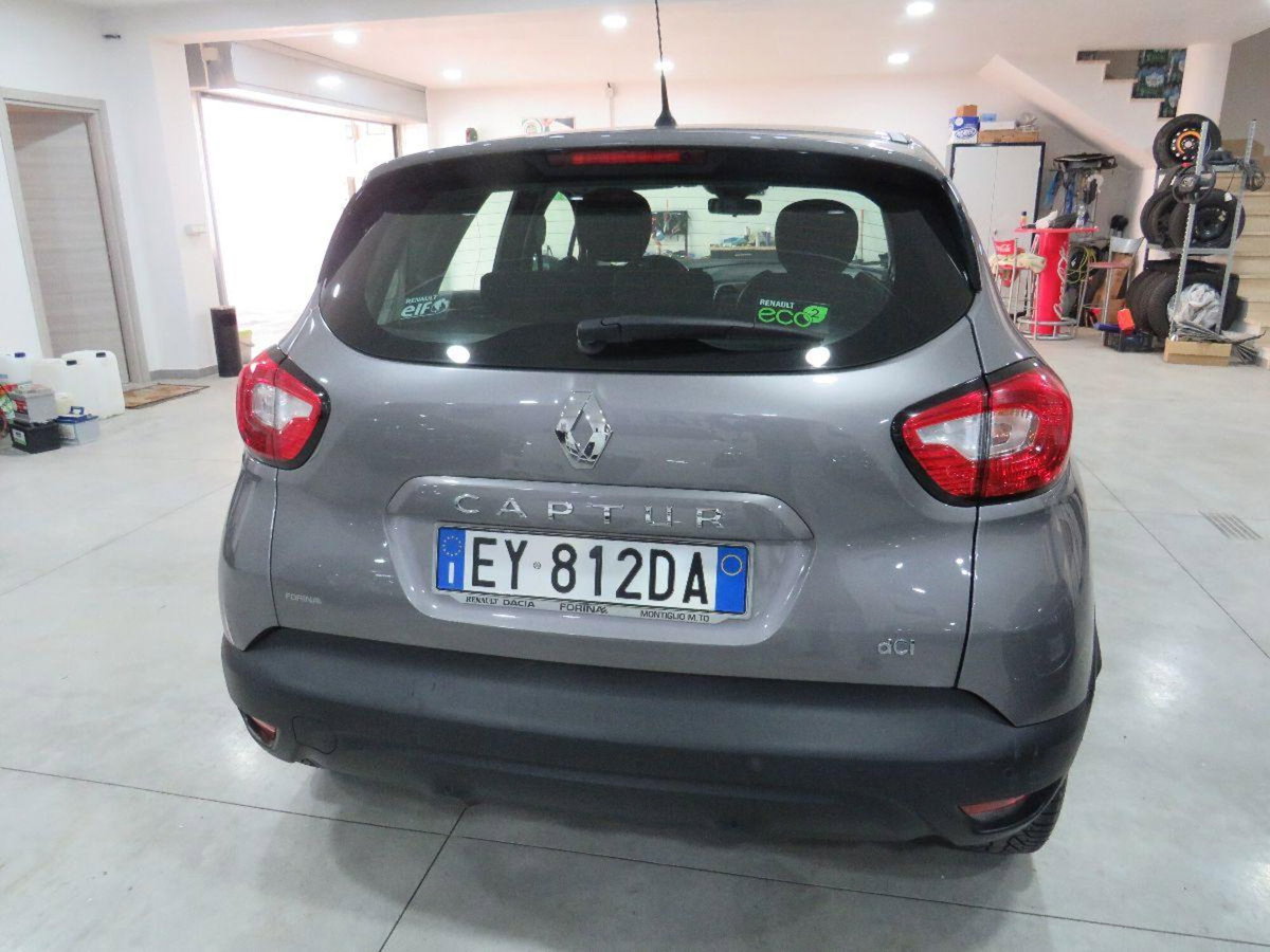Renault Captur 1.5 dCi 8V 90 CV Start&Stop Energy R-Link (5)