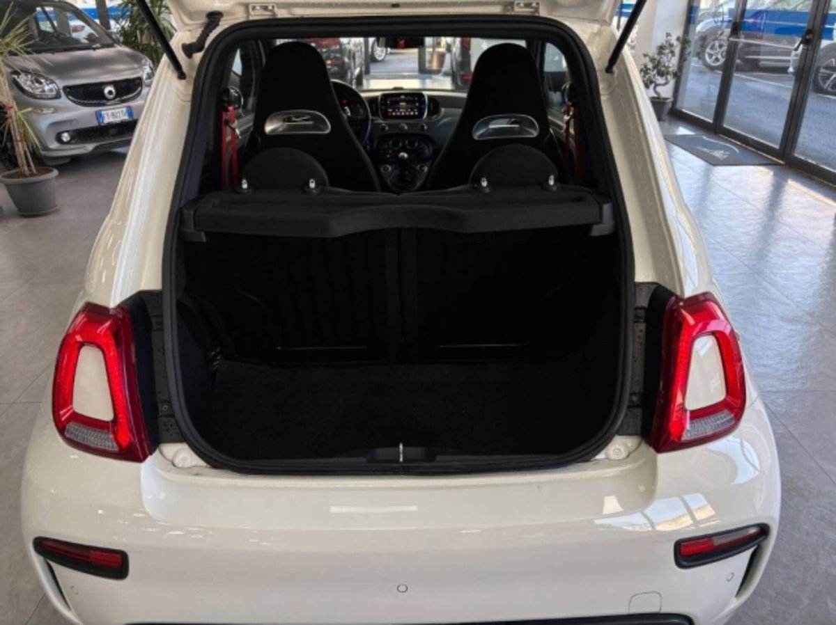 Abarth 595 Cabrio 595 C 1.4 Turbo T-Jet 160 CV Pista (12)