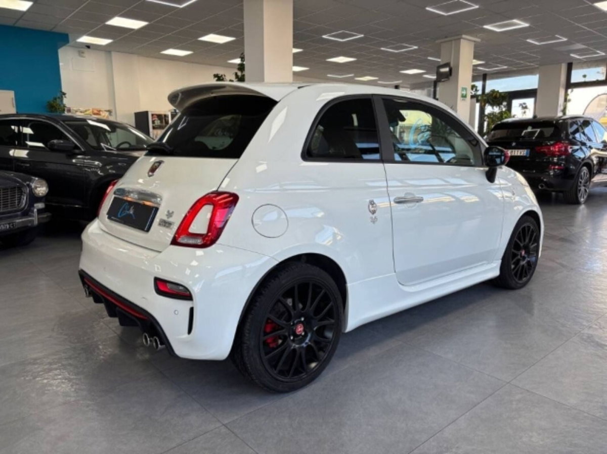 Abarth 595 Cabrio 595 C 1.4 Turbo T-Jet 160 CV Pista (6)