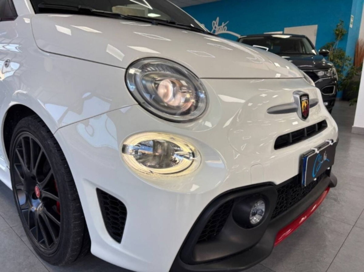 Abarth 595 Cabrio 595 C 1.4 Turbo T-Jet 160 CV Pista (7)