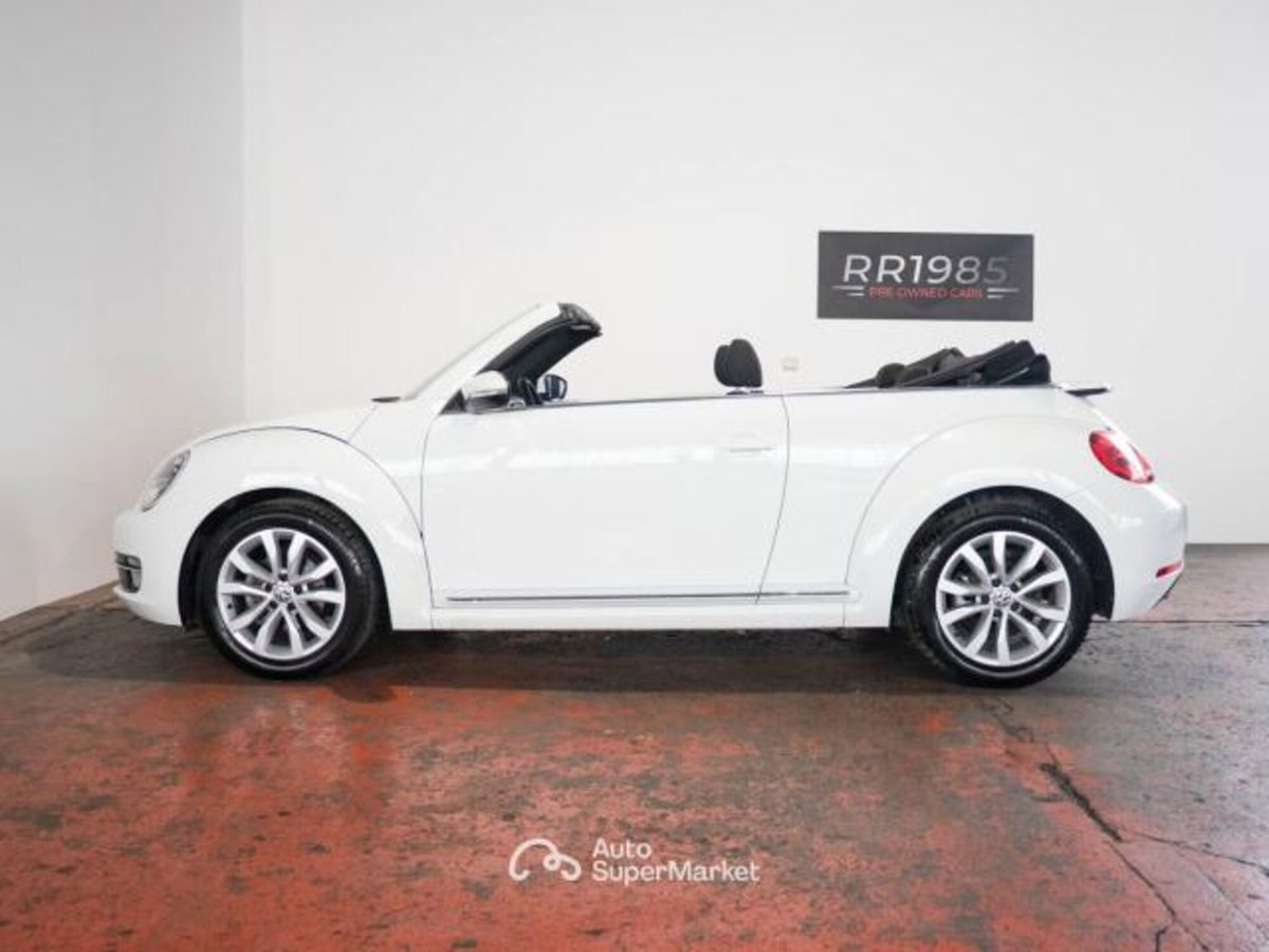Volkswagen Maggiolino Cabrio 1.2 TSI Design (8)