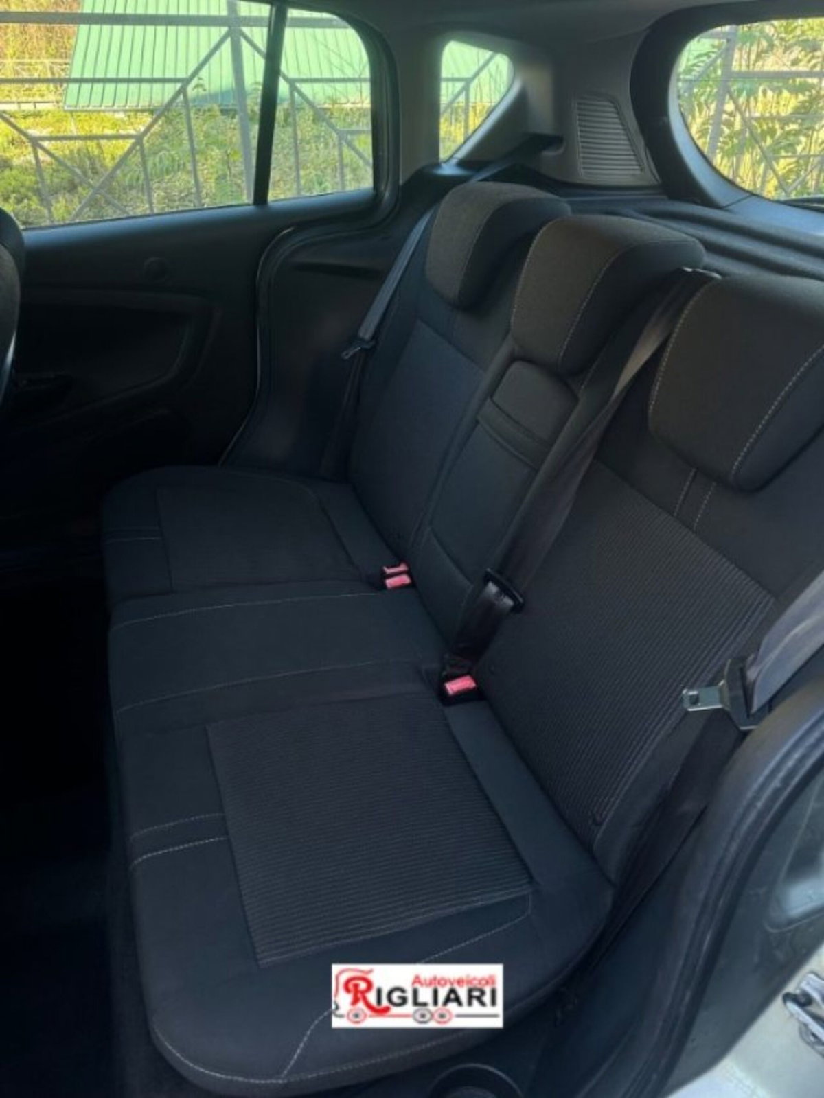Ford B-Max B-Max 1.6 TDCi 95 CV Titanium (12)