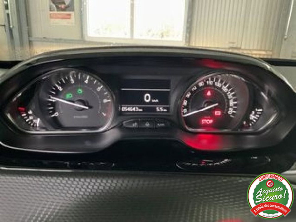 Peugeot 2008 82 Allure (6)