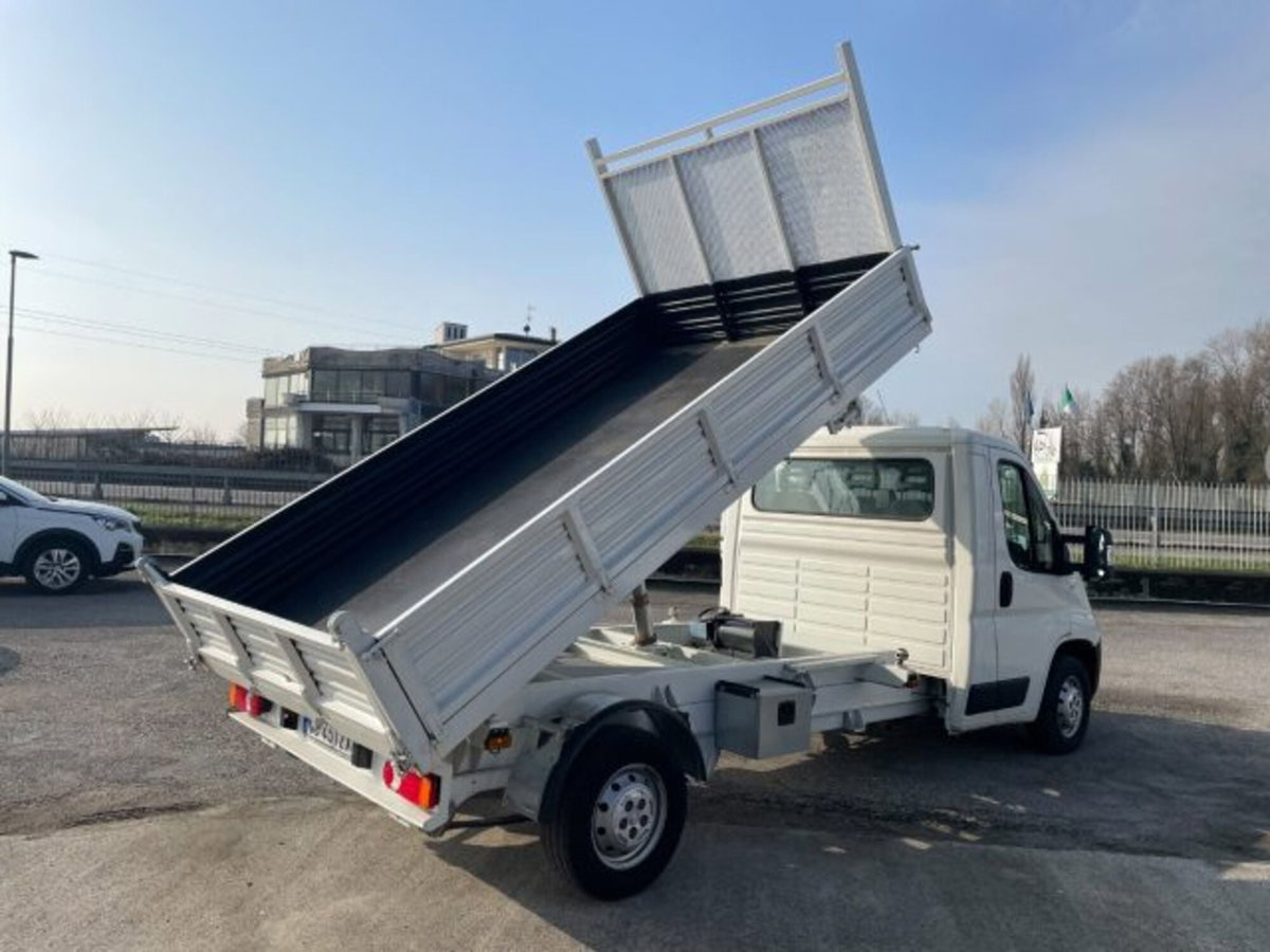 Peugeot Boxer Heavy 35 c.fisso L4 2.2 diesel 140cv S&S (12)
