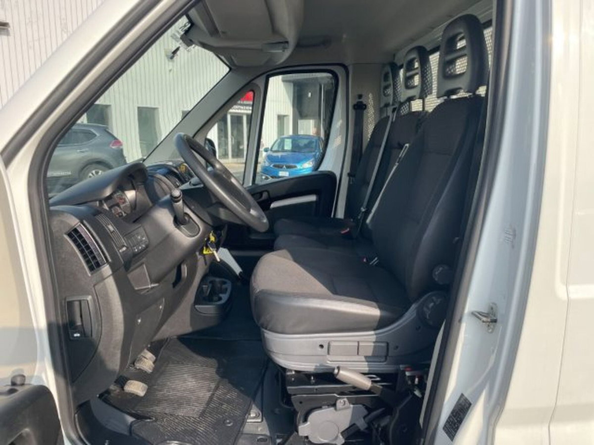 Peugeot Boxer Heavy 35 c.fisso L4 2.2 diesel 140cv S&S (14)