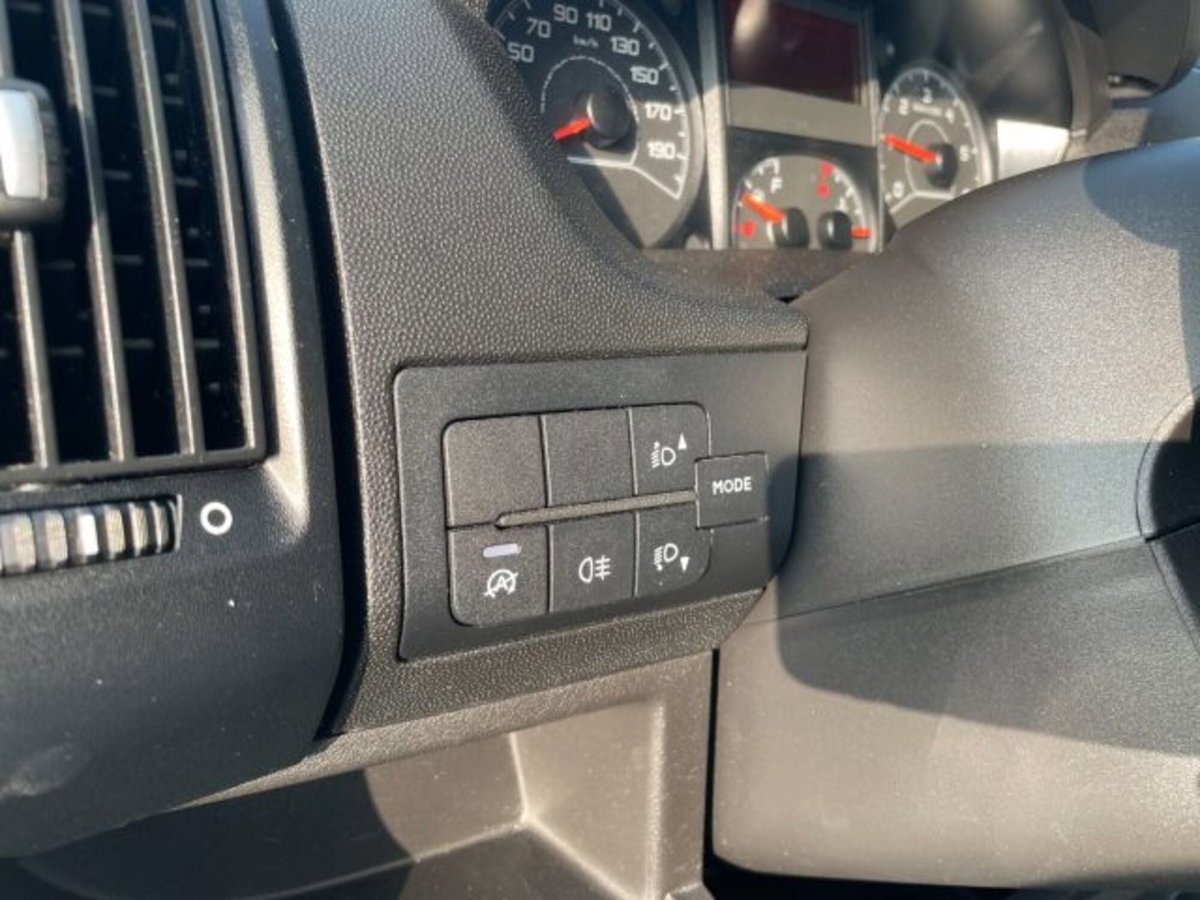Peugeot Boxer Heavy 35 c.fisso L4 2.2 diesel 140cv S&S (17)
