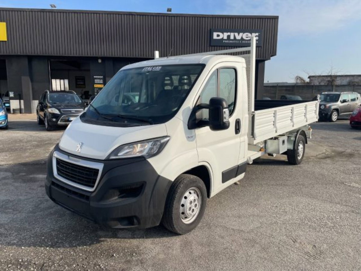 Peugeot Boxer Heavy 35 c.fisso L4 2.2 diesel 140cv S&S (3)