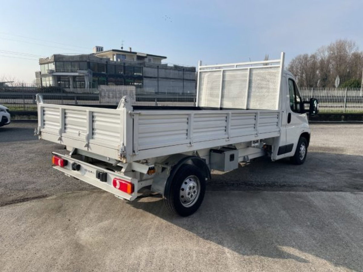 Peugeot Boxer Heavy 35 c.fisso L4 2.2 diesel 140cv S&S (7)