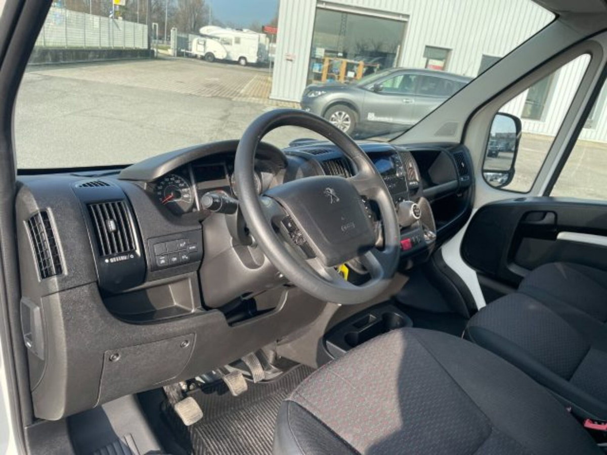 Peugeot Boxer Heavy 35 c.fisso L4 2.2 diesel 140cv S&S (9)