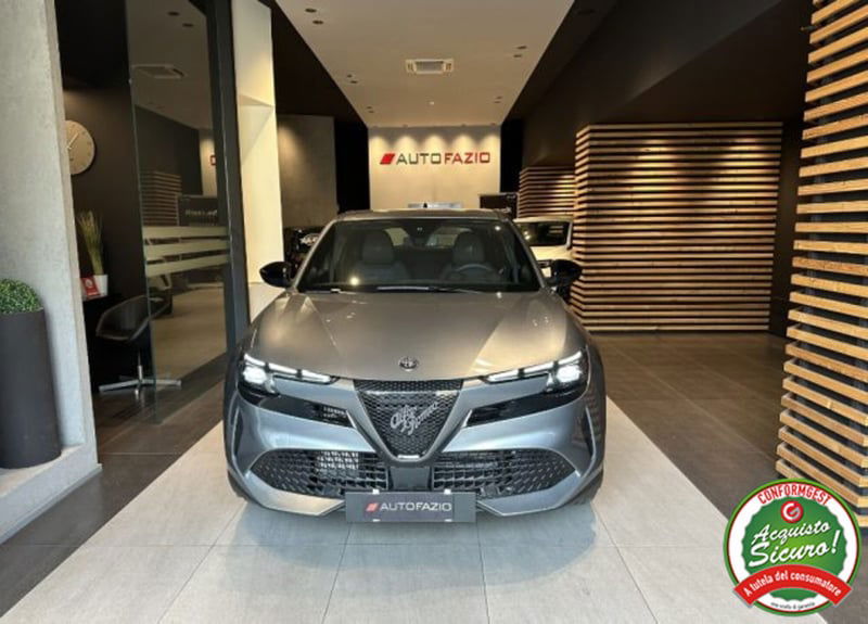 Alfa Romeo Junior 1.2 ibrida 145cv edct6