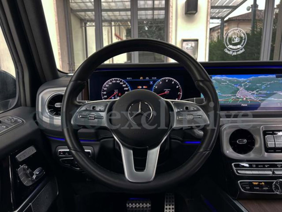 Mercedes-Benz Classe G 500 Premium (9)