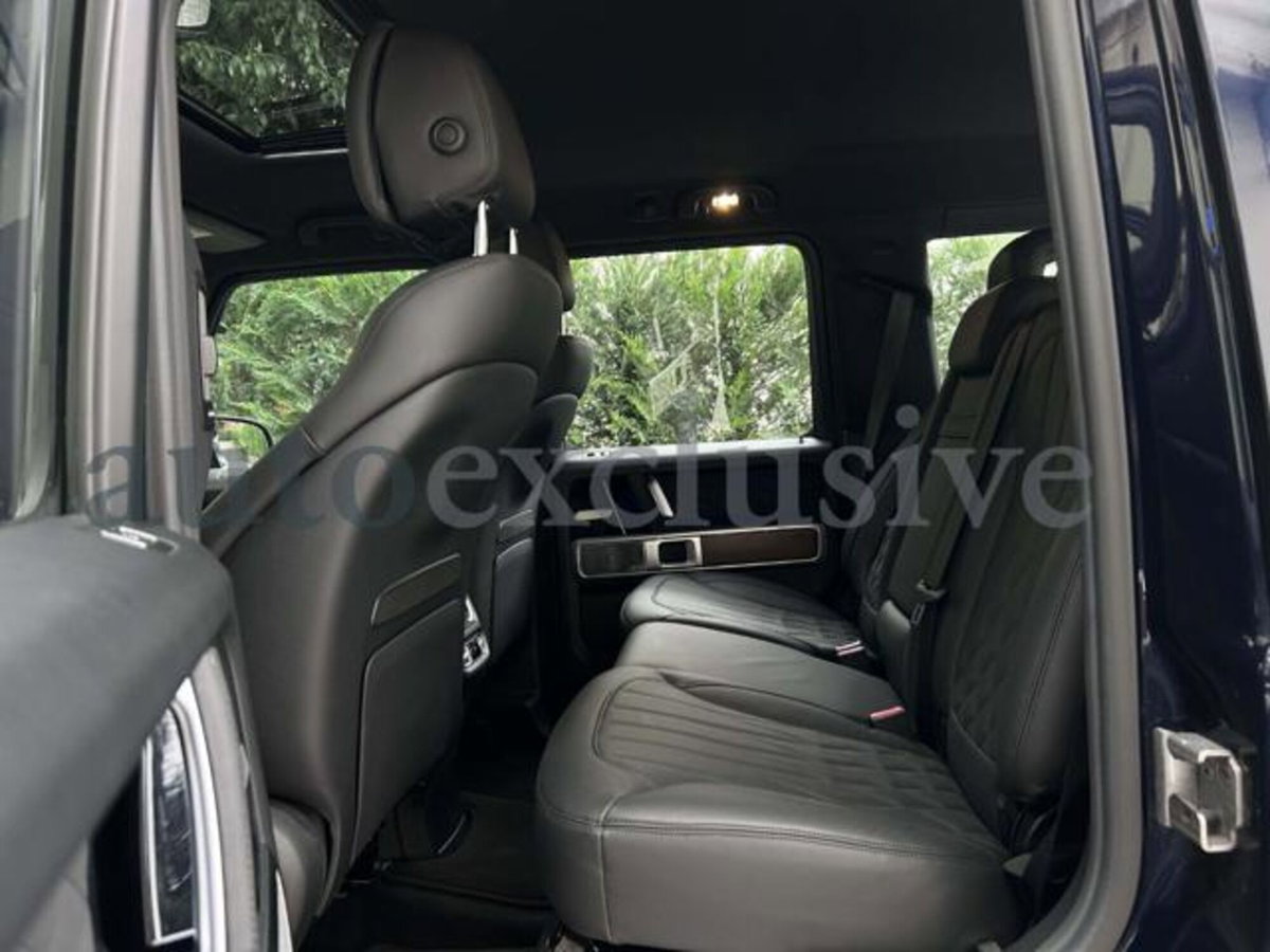 Mercedes-Benz Classe G 500 Premium (13)