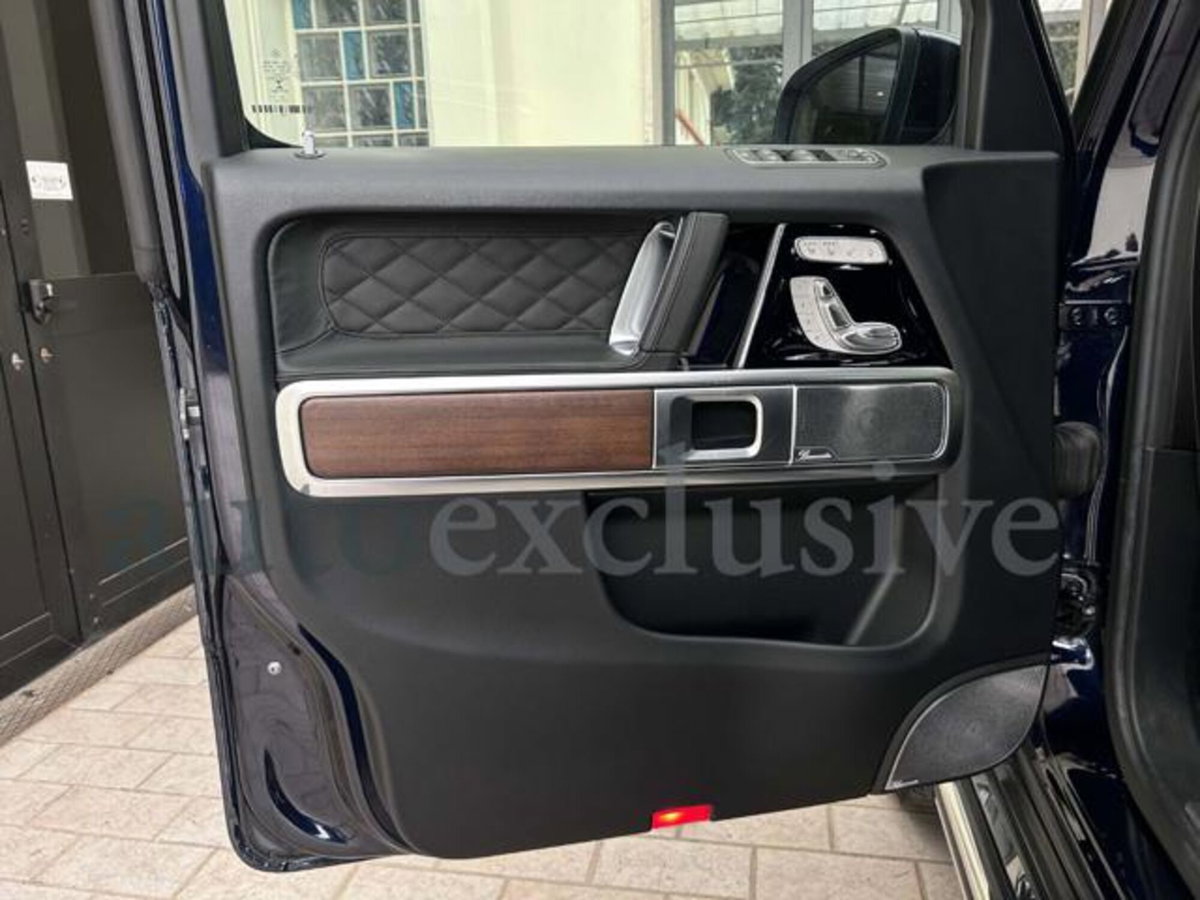 Mercedes-Benz Classe G 500 Premium (4)