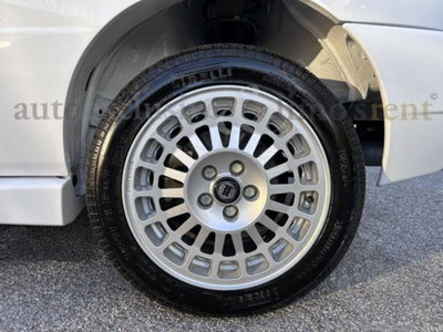 Lancia Delta turbo 16V HF integrale (14)