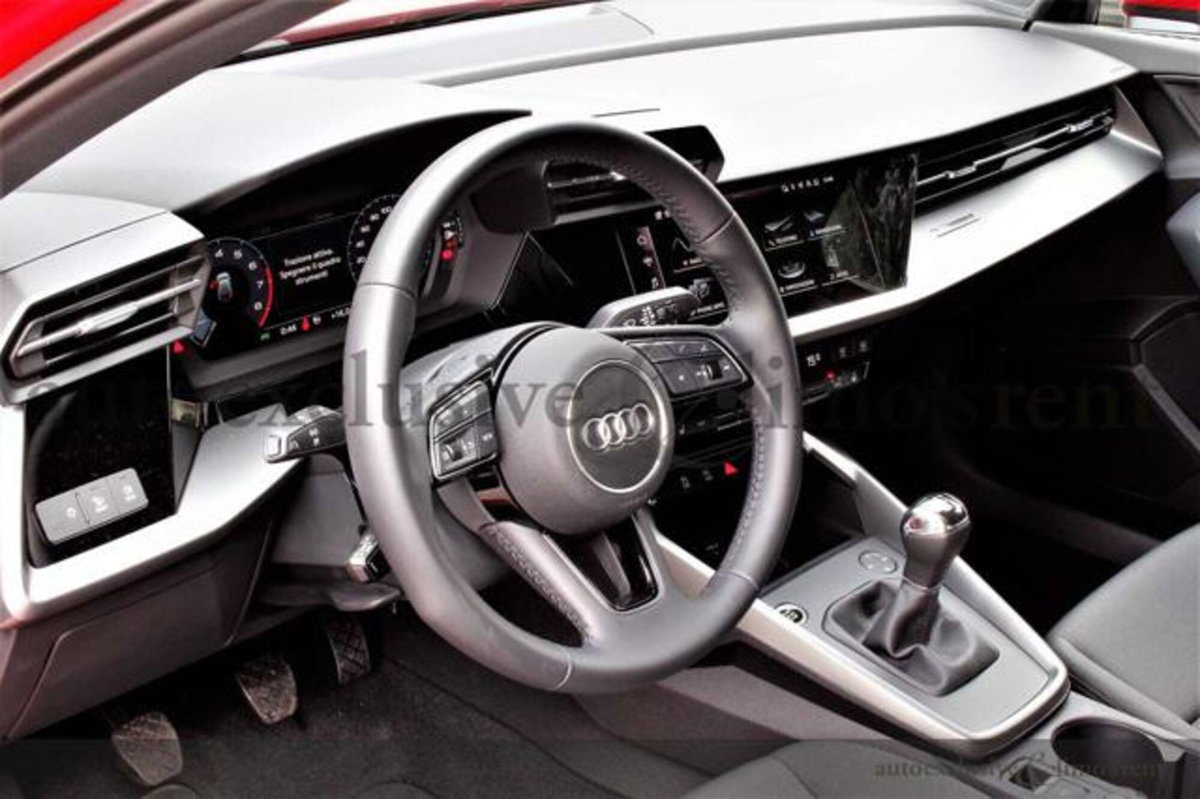 Audi A3 Sportback 35 TFSI S line edition (10)