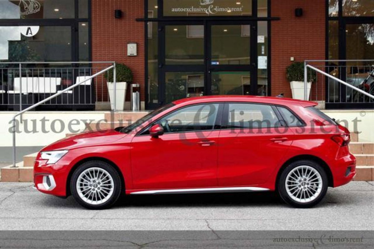 Audi A3 Sportback 35 TFSI S line edition (2)