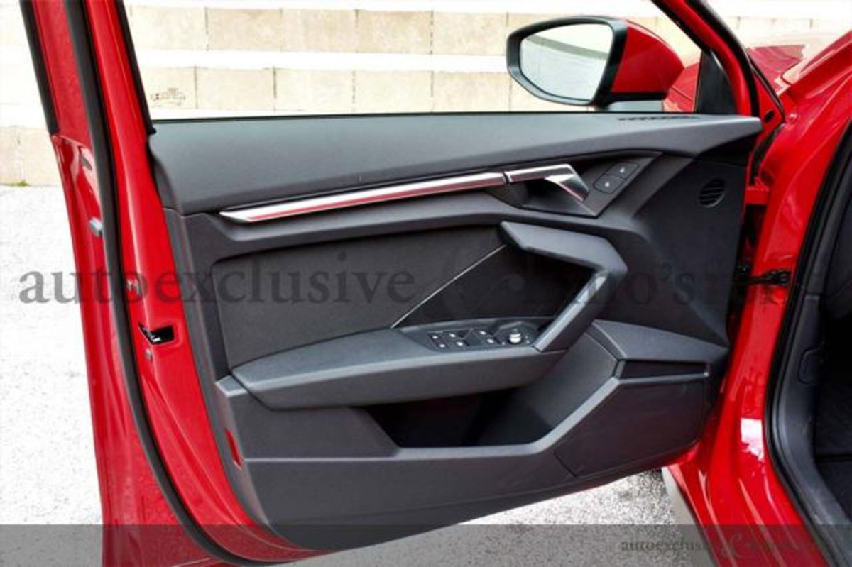 Audi A3 Sportback 35 TFSI S line edition (9)
