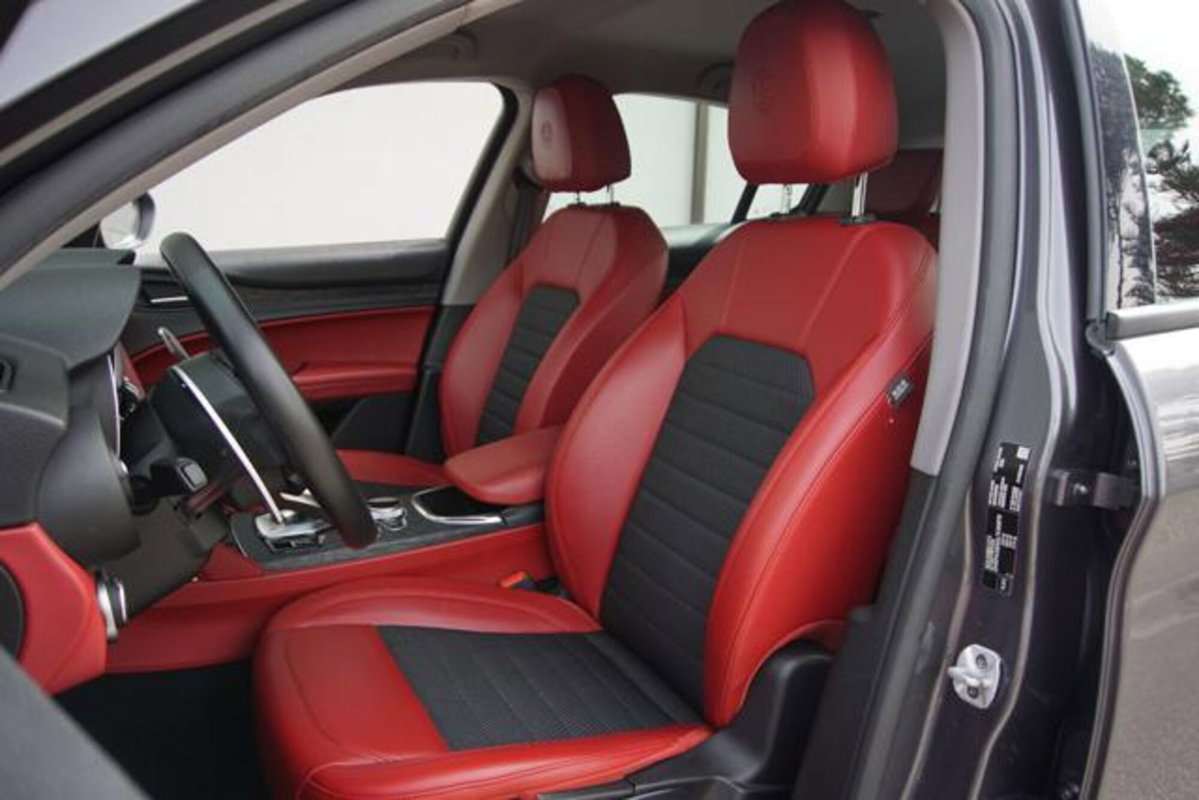 Alfa Romeo Stelvio Stelvio 2.2 Turbodiesel 190 CV AT8 RWD Executive (6)