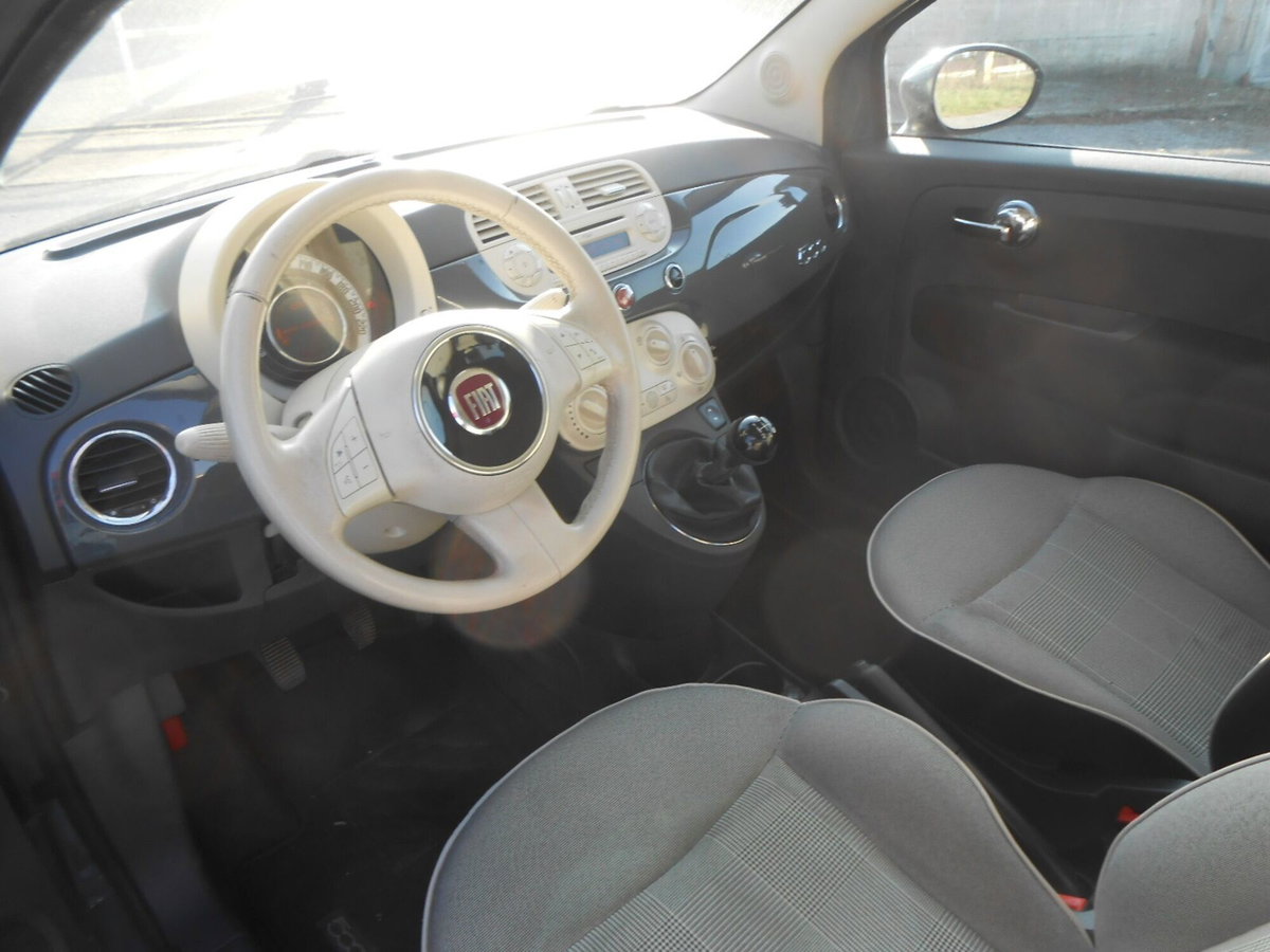 Fiat 500 1.3 Multijet 16V 95 CV Lounge (5)