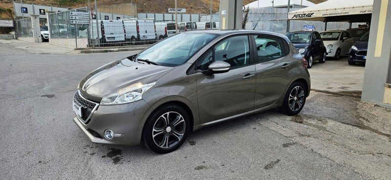 Peugeot 208 82 5 porte Allure