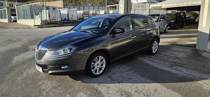 Lancia Delta 1.6 MJT DPF Oro