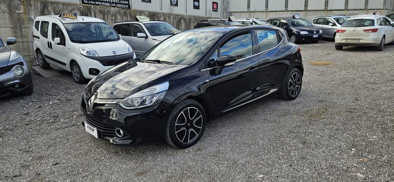 Renault Clio 1.2 75 CV 5 porte Duel