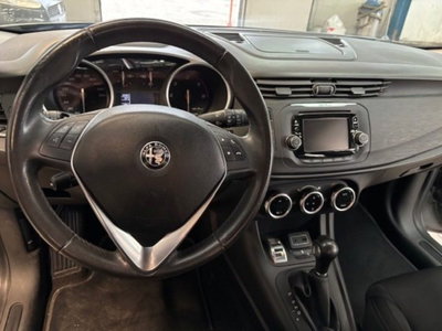 Alfa Romeo Giulietta 1.6 JTDm Super 120cv tct (11)