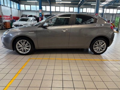 Alfa Romeo Giulietta 1.6 JTDm Super 120cv tct (3)
