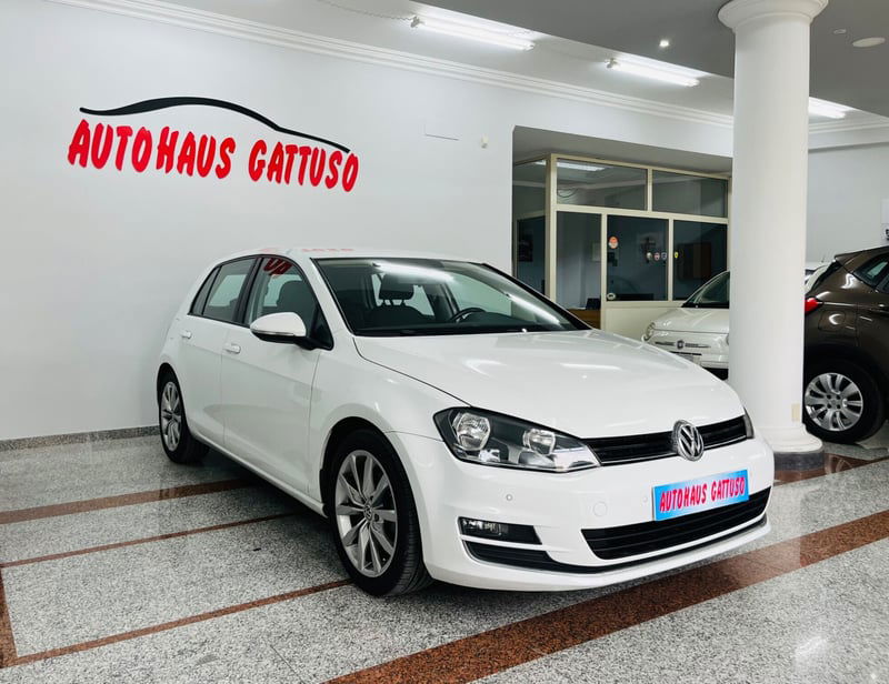 Volkswagen Golf 2.0 TDI 5p. Highline BlueMotion Technology