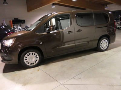 Opel Combo Life 1.2 110 CV S&S MT6 Advance XL usata