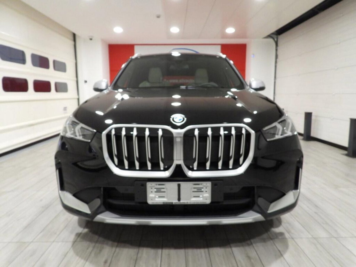 BMW X1 sDrive 18d Msport (2)