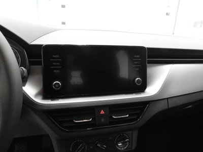 Skoda Kamiq 1.0 tsi Selection 115cv dsg (10)