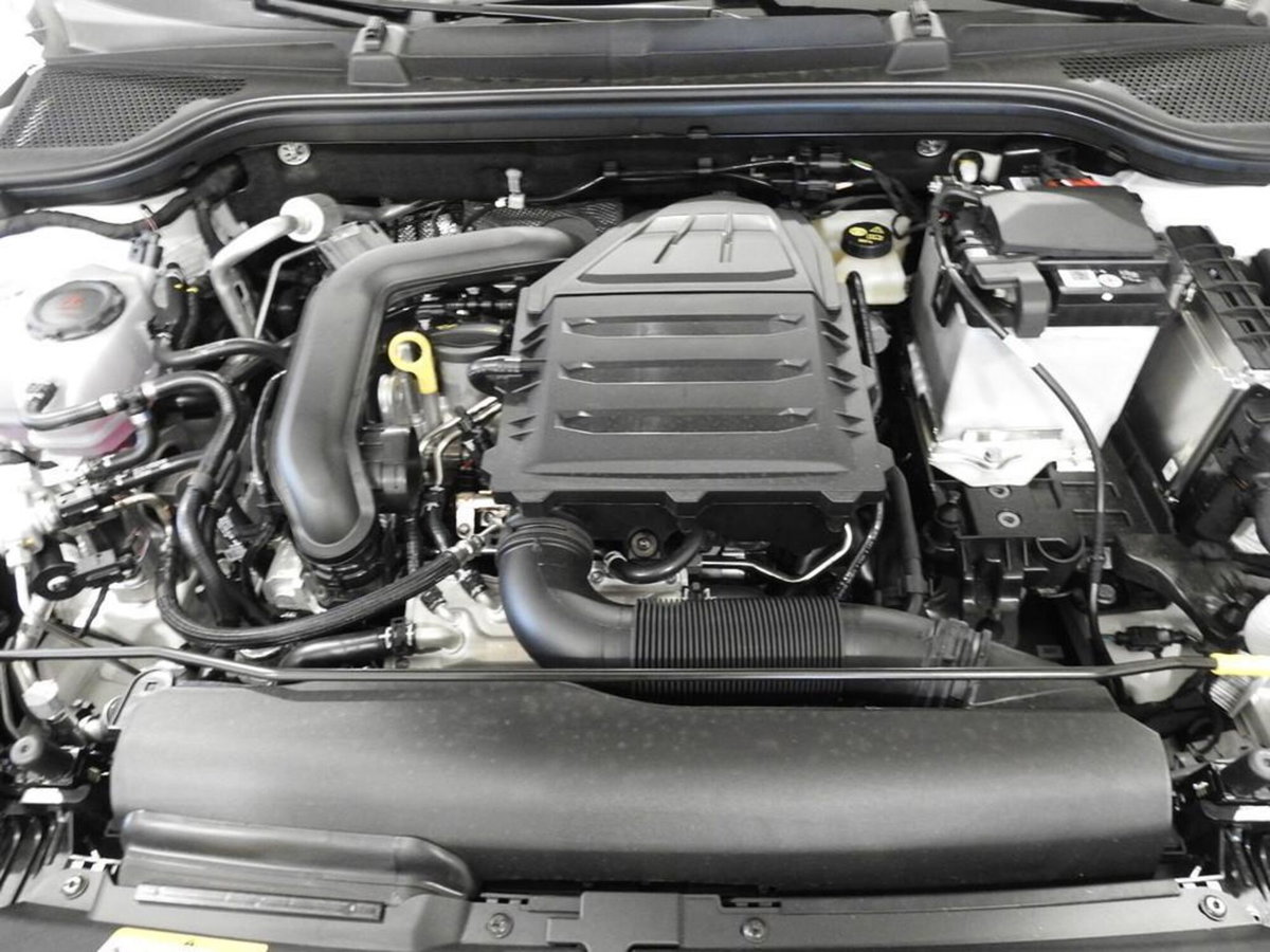 Skoda Kamiq 1.0 tsi Selection 115cv dsg (14)