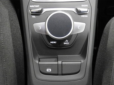 Audi Q2 Q2 30 TDI S tronic Business (10)