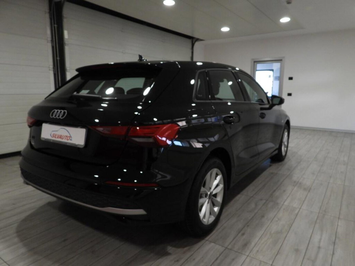 Audi A3 Sportback 35 TDI S tronic Business (14)