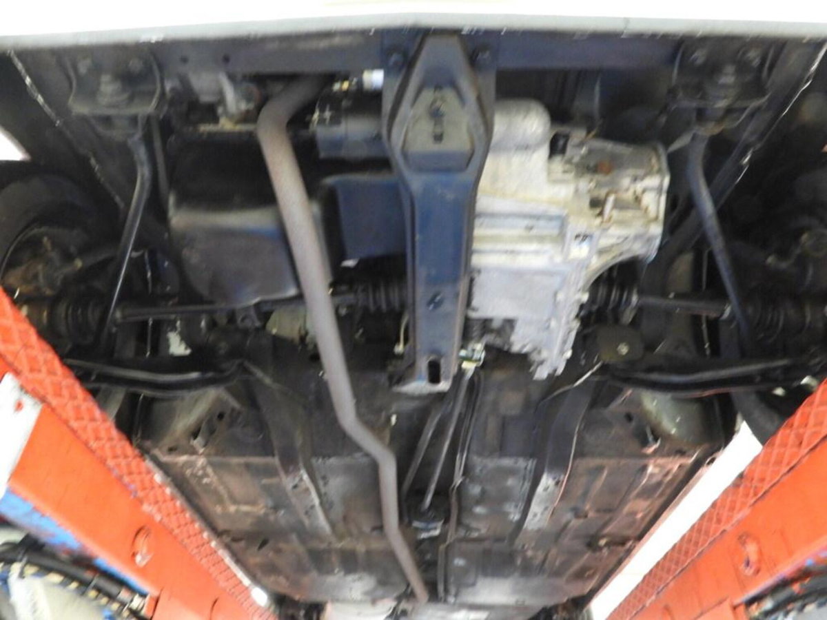 Ford Fiesta 900 L (14)