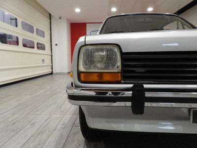 Ford Fiesta 900 L (4)
