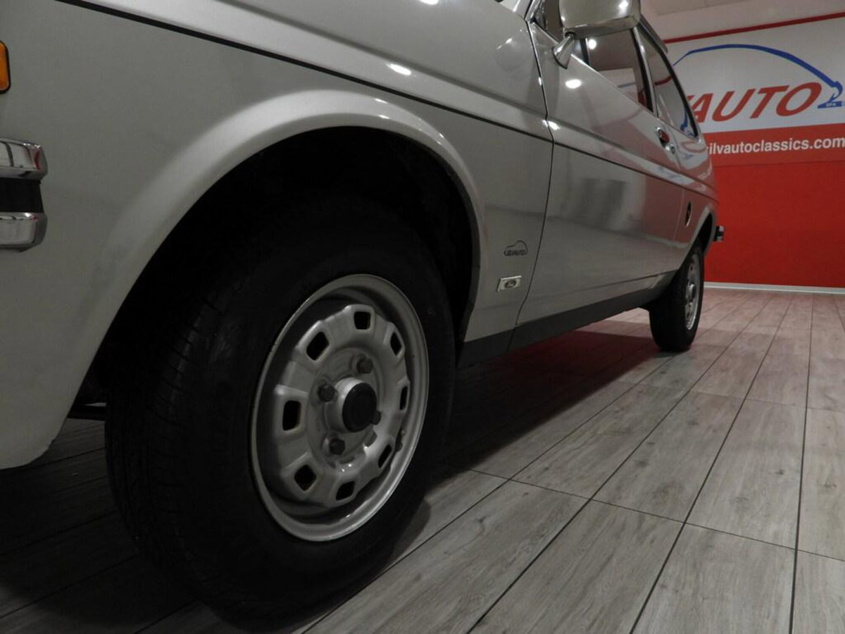 Ford Fiesta 900 L (5)