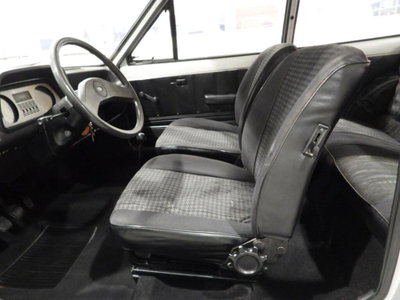 Ford Fiesta 900 L (6)
